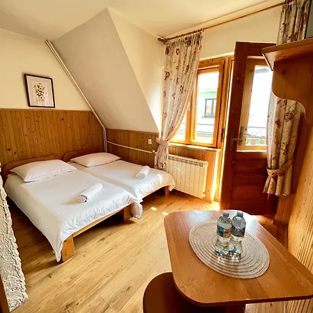 Pensjonat Gościnne Anna Bobak 3*